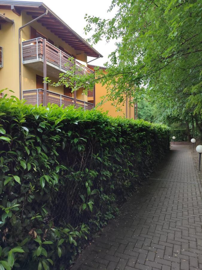 Holiday-Home-Desenzano Дезенцано-дель-Гарда Екстер'єр фото