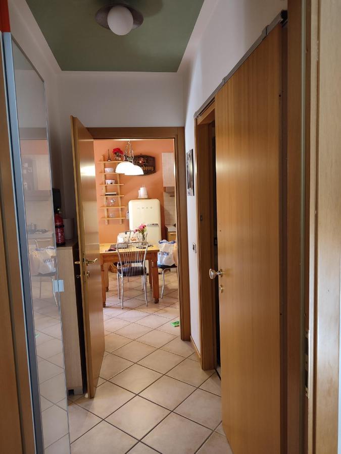 Holiday-Home-Desenzano Дезенцано-дель-Гарда Екстер'єр фото